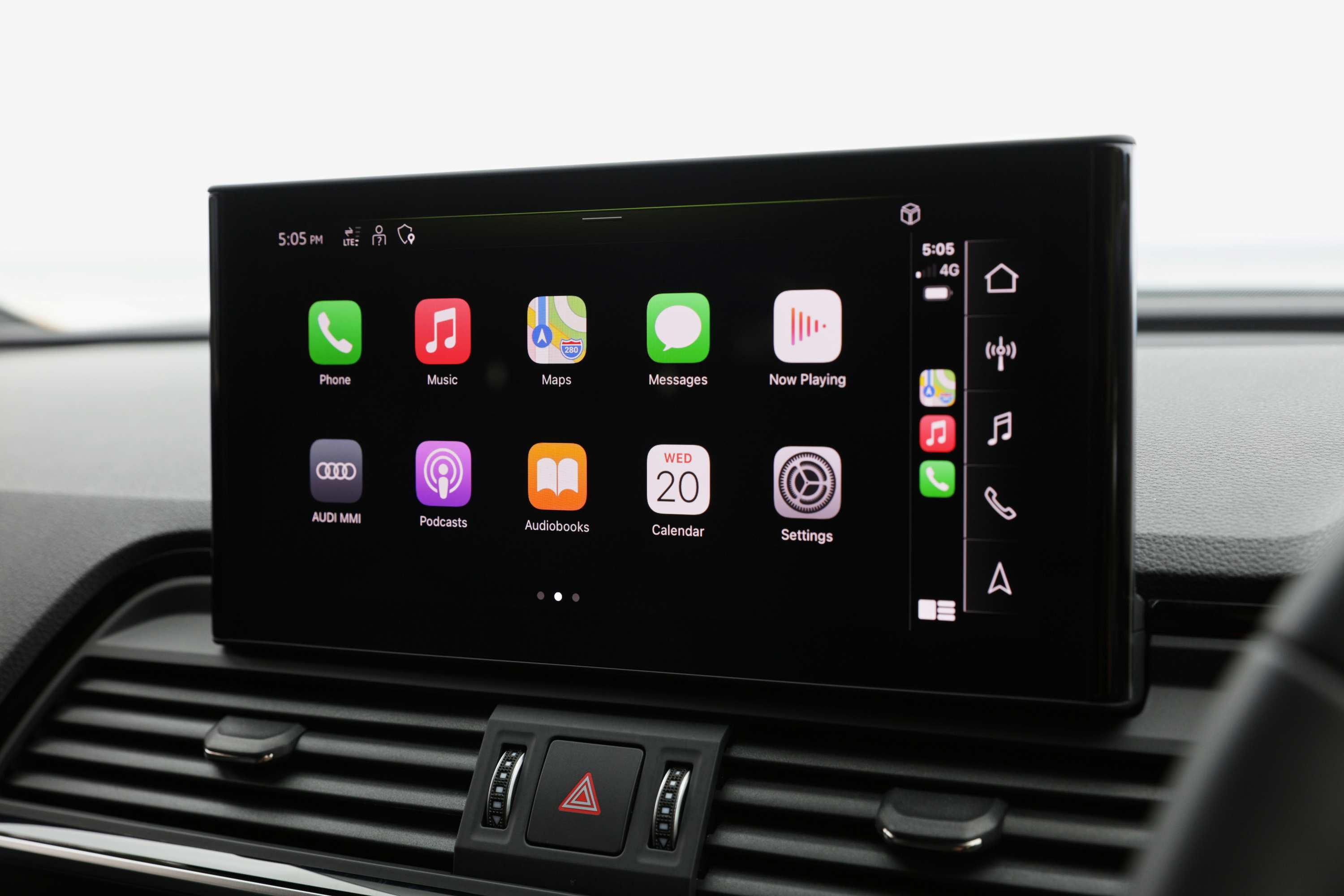 Audi Q5 2021 Apple Car Play