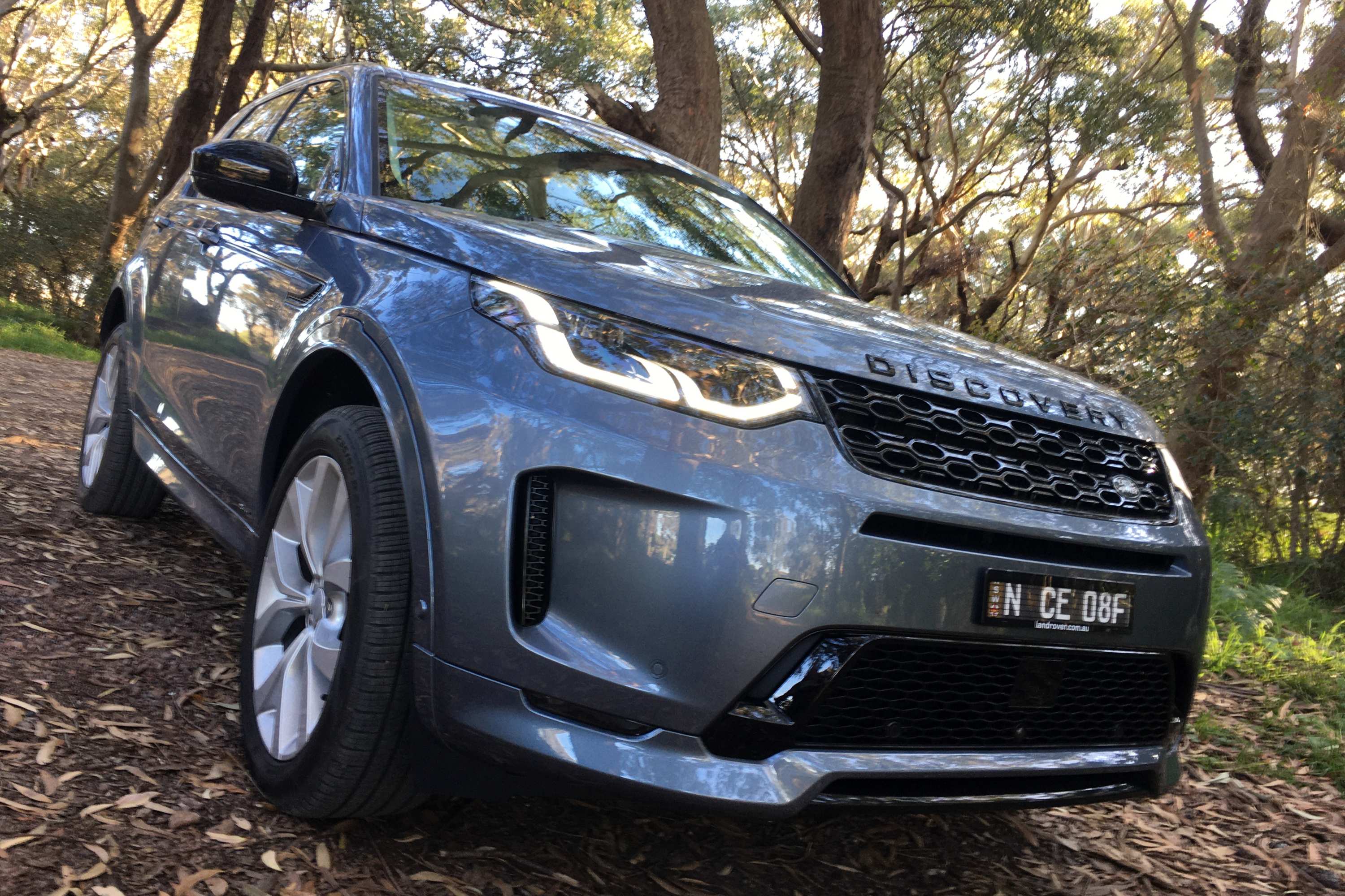 2021 Land Rover Discovery Sport R Dynamic grill