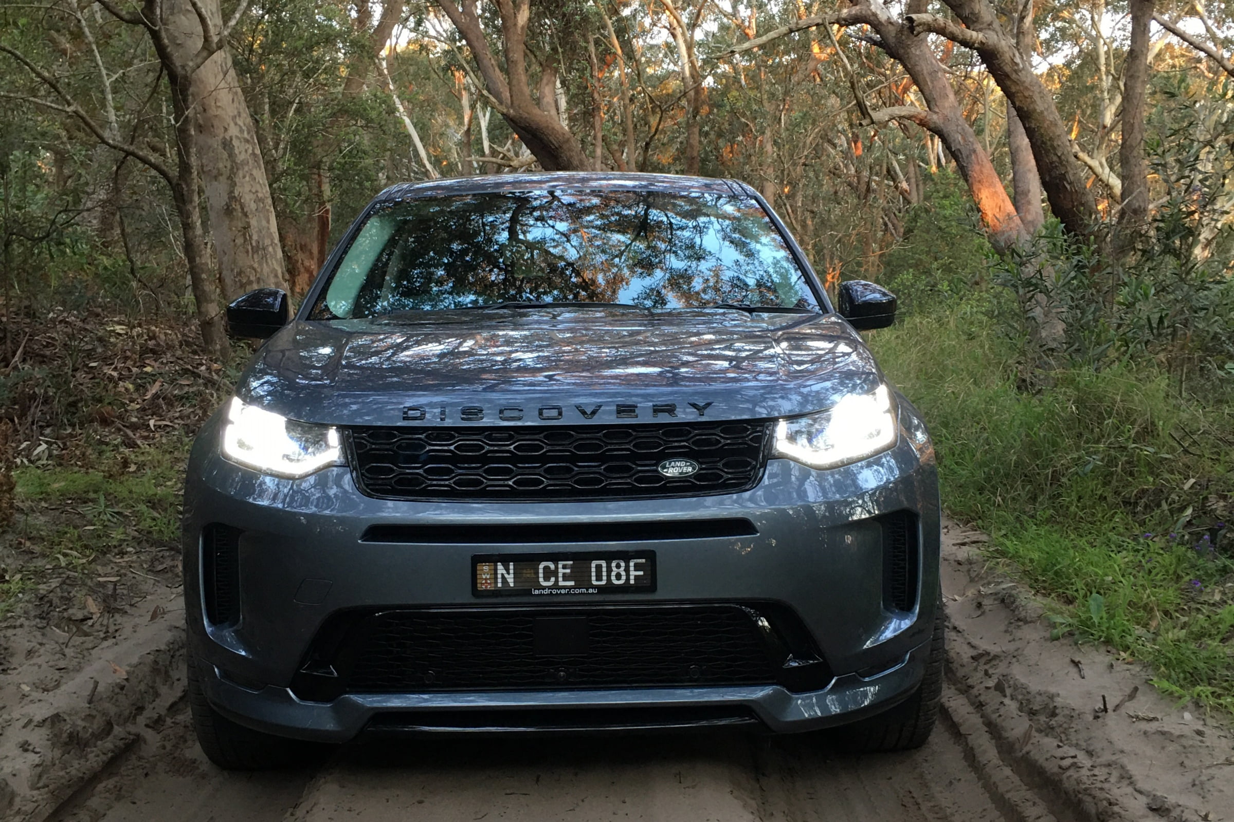 COTY LR Discovery Sport R Dynamic SE awd off road