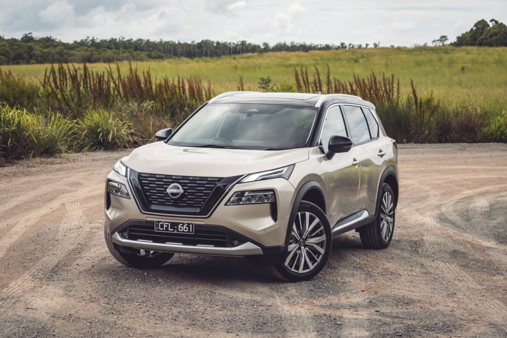 2023 Nissan X-Trail e-POWER with e-4ORCE front qtr