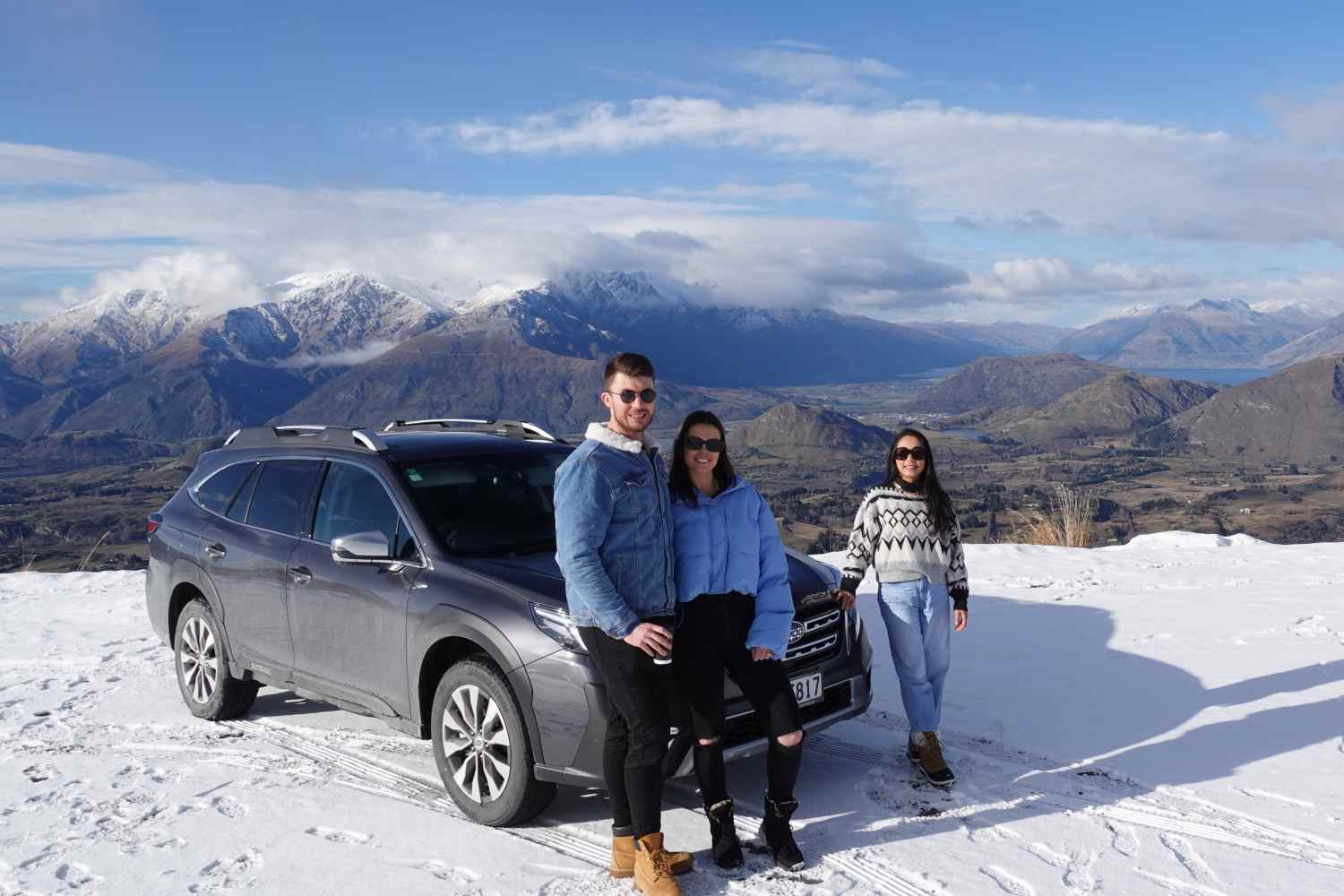 Subaru Outback at Coronet Peak NZ 3