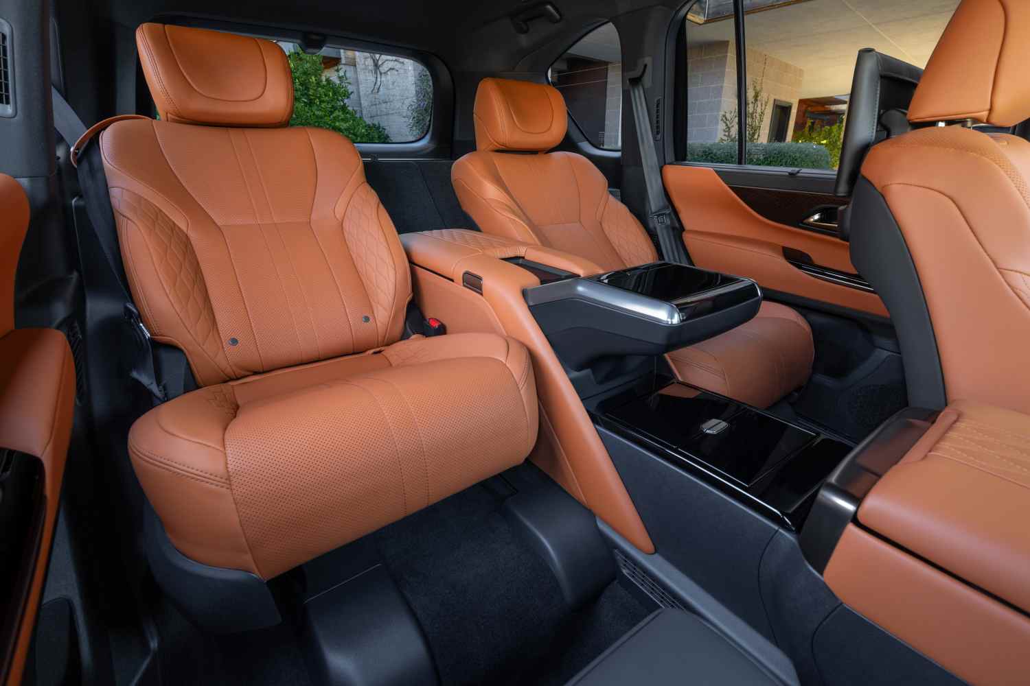 Lexus LX Ultra Luxury interior