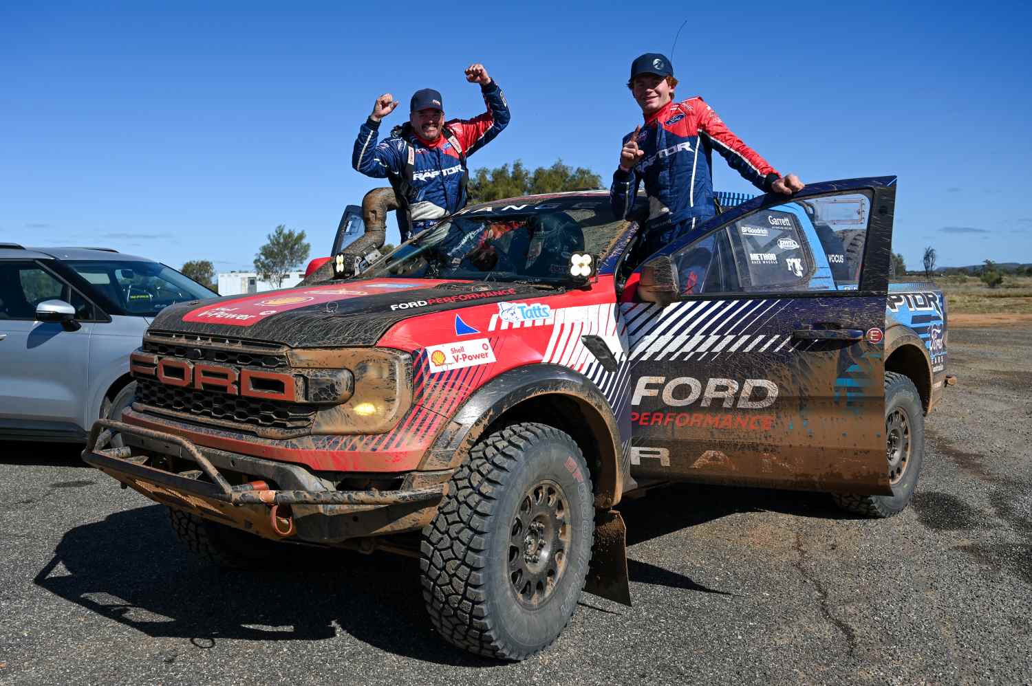 Ford Ranger Raptor wins Finke Desert race 2025 2