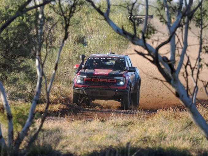 Ford Ranger Raptor wins Finke Desert race 2025