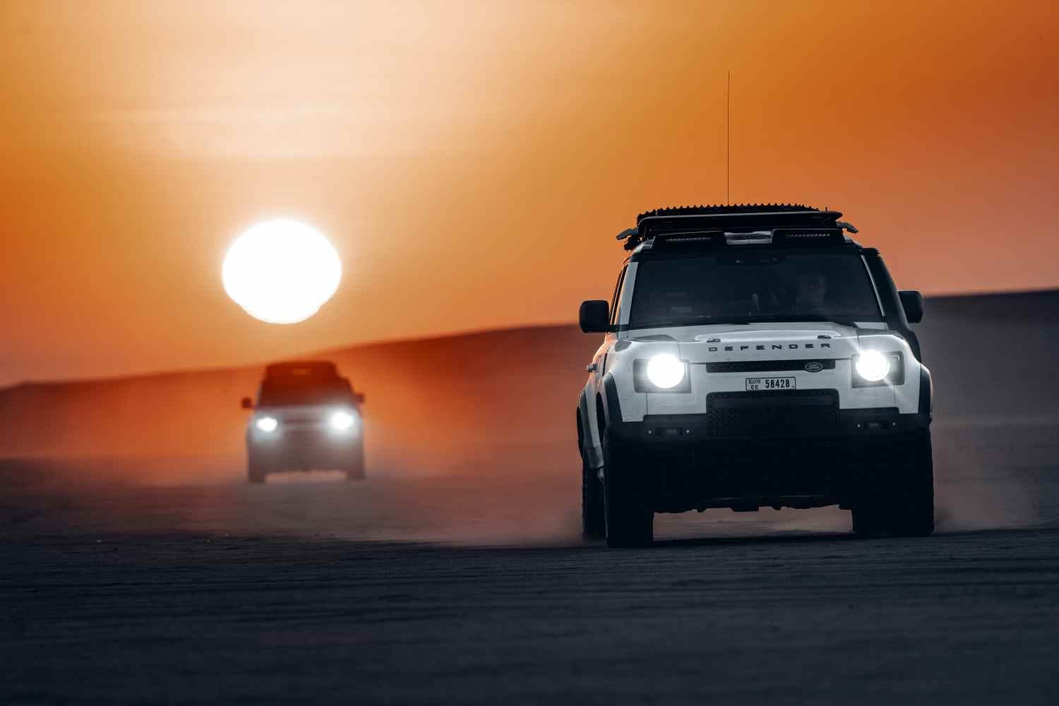 Defender_Dakar_Recce_01_181225